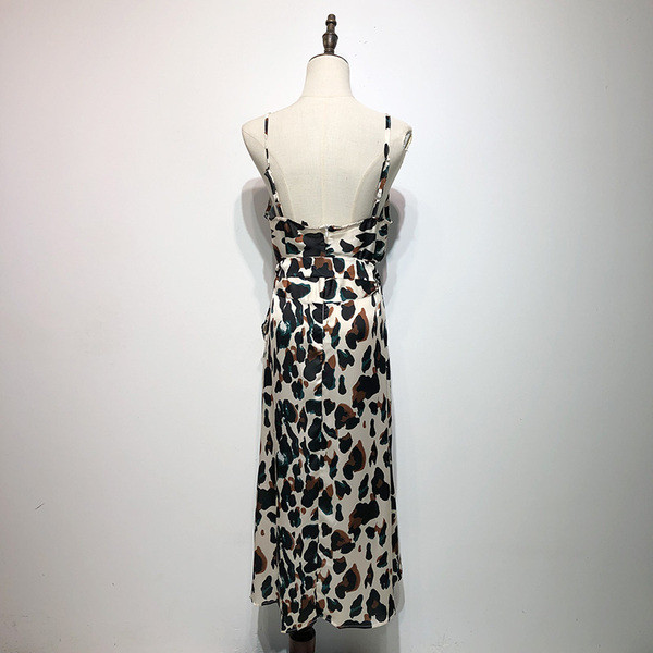 Rochie lunga cu bretele subtiri cu animal print