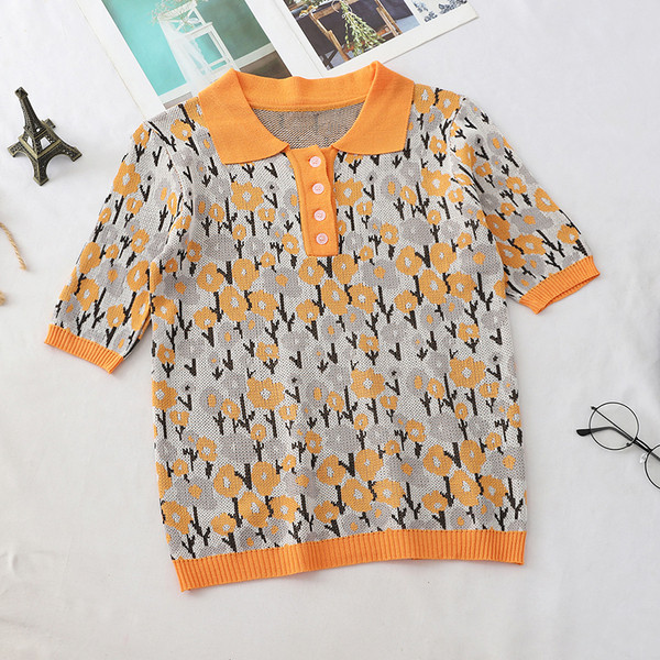 Bluza de dama din tricotat subtire cu guler si maneci scurte