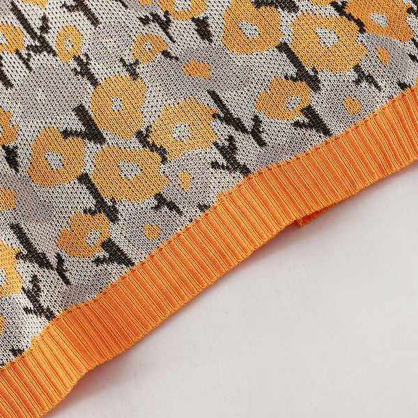 Bluza de dama din tricotat subtire cu guler si maneci scurte