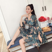 Rochie moderna de dama lunga cu motive florale in doua culori