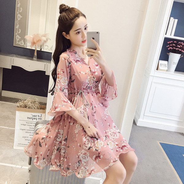 Rochie moderna de dama lunga cu motive florale in doua culori