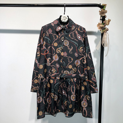 Rochie casual cu maneci lungi in negru si model