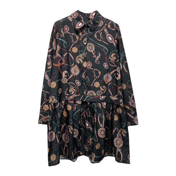 Rochie casual cu maneci lungi in negru si model