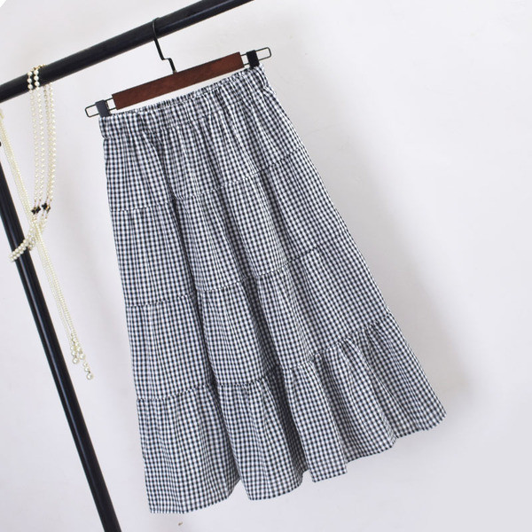 Fusta dama in carouri cu talie elastica in mai multe culori