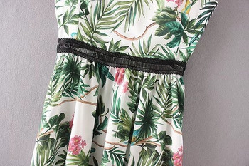 Rochie scurta de dama alb cu model floral