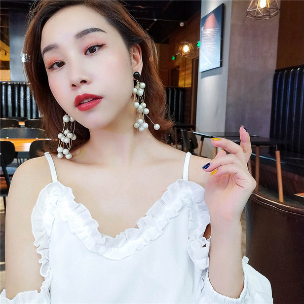 Cercei eleganti de dama in doua culori cu perle