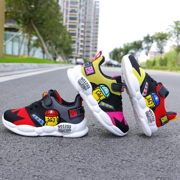 Adidasi copii in trei culori cu aplicatie pentru baieti si fete