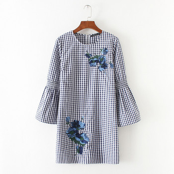 Rochie de dama in carouri cu maneci lungi lotus si broderie