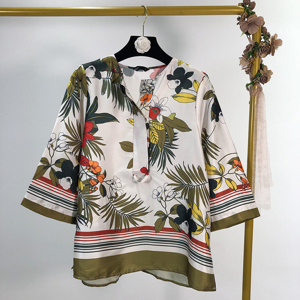 Bluza dama model lat cu model floral