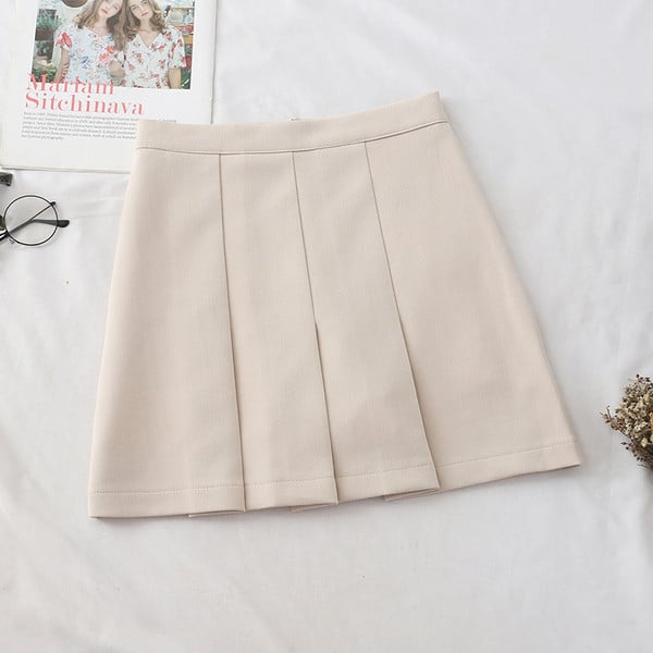 Model fustă de damă croiată în negru, gri și bej