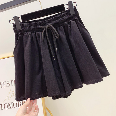 Pantaloni scurți casual de damă în trei culori