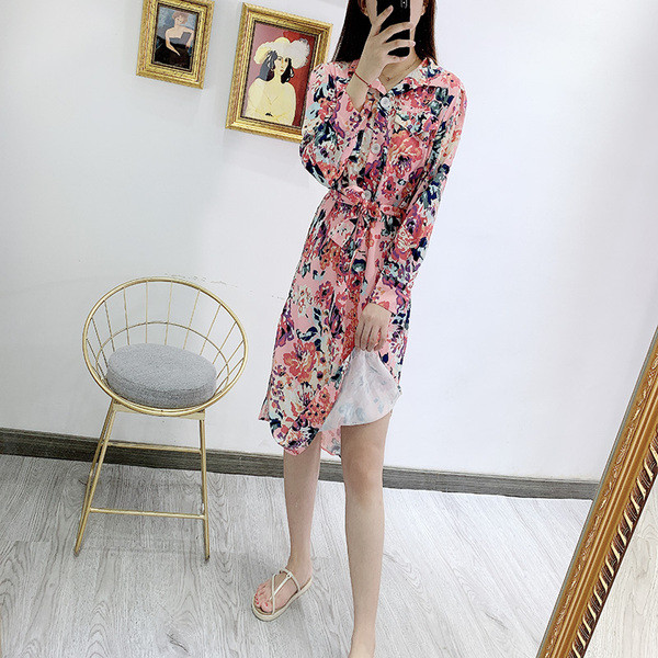 Rochie casual de dama cu maneci lungi in flori roz