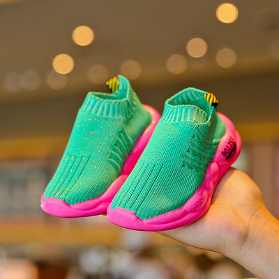 Adidași casual pentru copii în patru culori - pentru băieți și fete