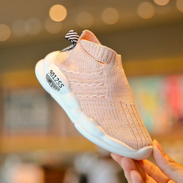 Adidași casual pentru copii în patru culori - pentru băieți și fete