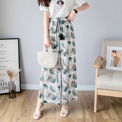 Ежедневен дамски панталон с еластична талия - разкроен модел