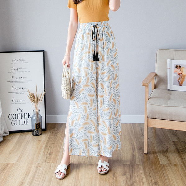 Ежедневен дамски панталон с еластична талия - разкроен модел