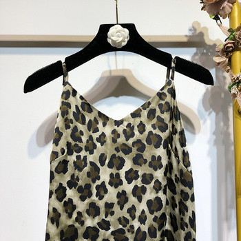 Rochie lunga cu bretele subtiri cu animal print - model drept