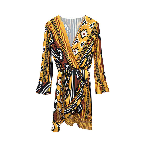 Rochie cu decolteu în V adânc și mâneci lungi cu model cu model