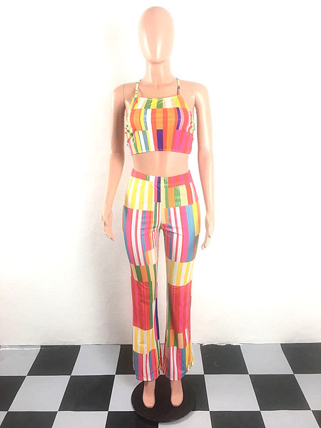 Κομψό και μοντέρνο γυναικείο σετ  σε δύο χρώματα