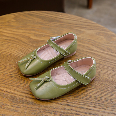 Pantofi actuali pentru copii pentru fete - in trei culori