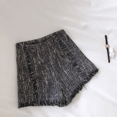 Pantaloni scurti eleganti de dama cu talie inalta in mai multe culori