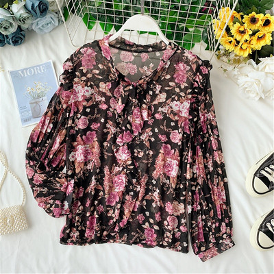 Cămașă de damă cu mâneci lungi și model floral