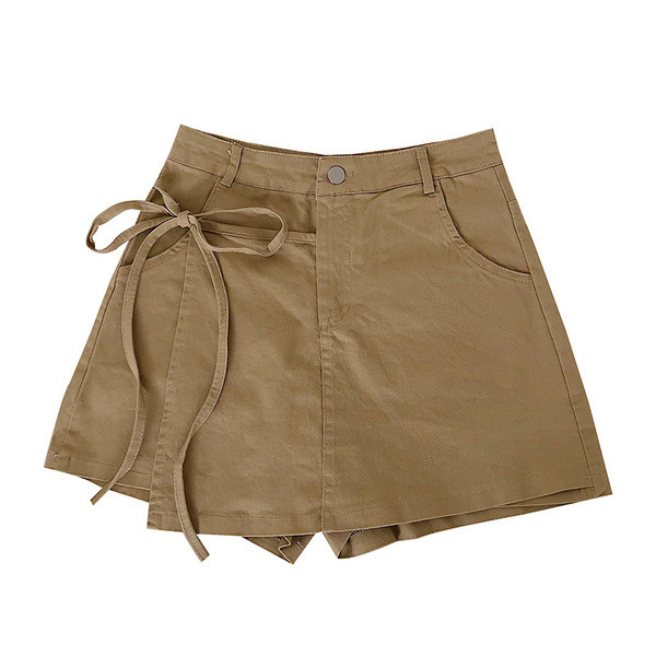 Pantaloni scurti moderni de dama cu talie inalta si cravate in mai multe culori