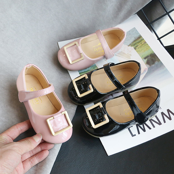 Pantofi moderni pentru copii in negru si roz pentru fete