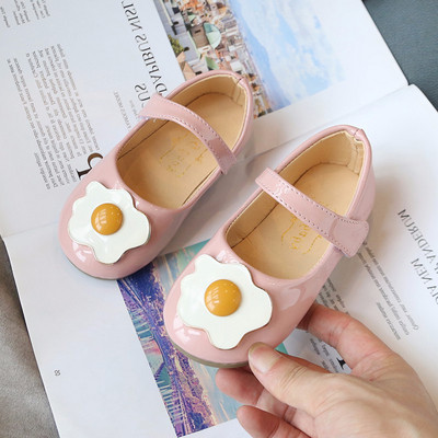 Pantofi actuali pentru copii pentru fete - in negru si roz