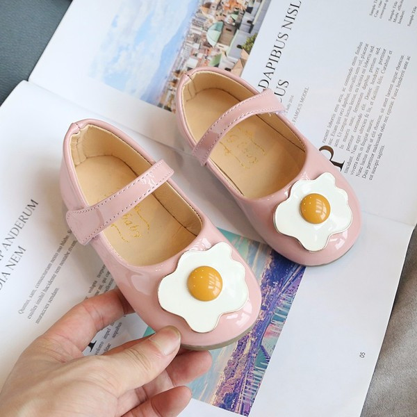 Pantofi actuali pentru copii pentru fete - in negru si roz