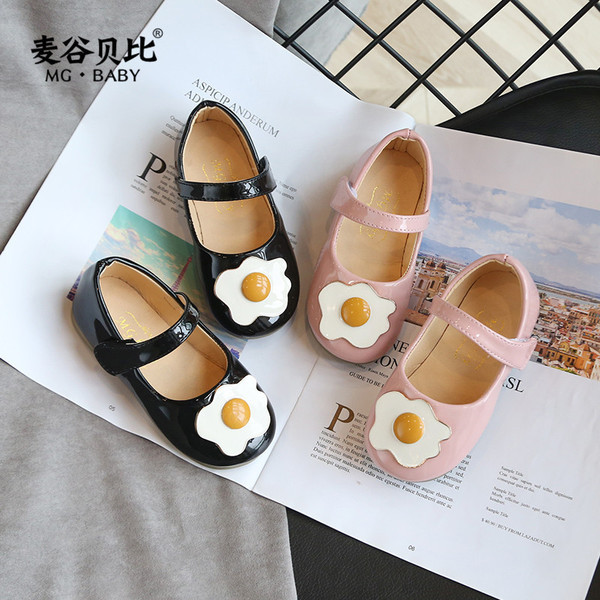 Pantofi actuali pentru copii pentru fete - in negru si roz