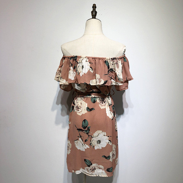 Rochie de dama cu umerii goi si maneci scurte