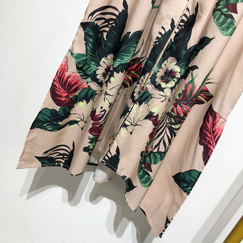 Rochie lunga si lata cu guler clasic si model floral