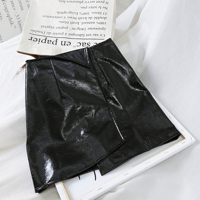 Fusta de dama actuala din piele ecologica argintiu si negru