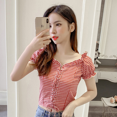 Bluză modernă în carouri în mai multe culori cu decolteu în V