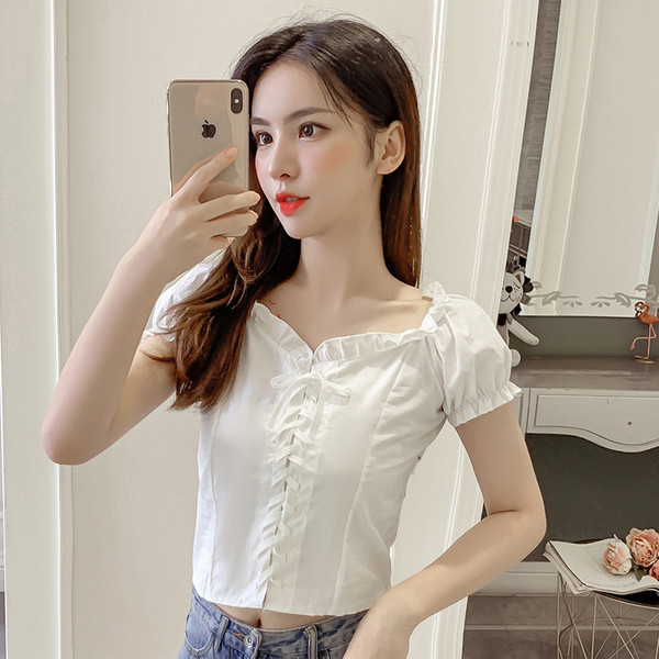 Bluză modernă în carouri în mai multe culori cu decolteu în V