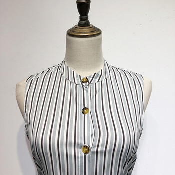 Rochie lungă în dungi, cu mâneci scurte și nasturi