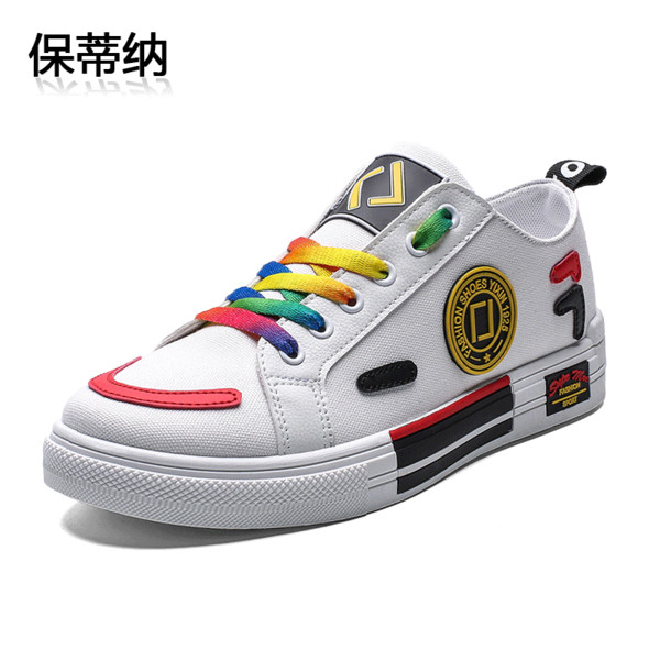 Tenisi casual barbatesti cu talpa plate – in alb si negru