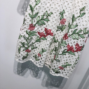 Rochie albă de damă cu broderie și dantelă