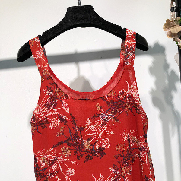 Rochie casual cu bretele subtiri in rosu cu model