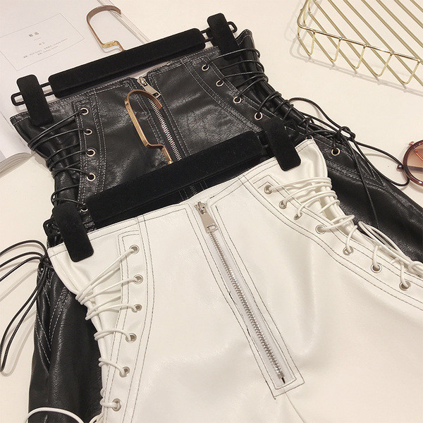 Pantaloni scurți din piele de damă la modă cu legături încrucișate în două culori