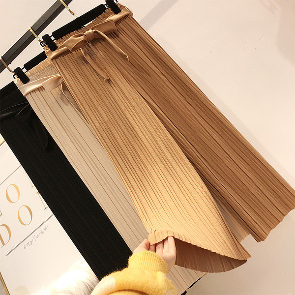 Pantaloni de dama plisati cu panglica si talie inalta