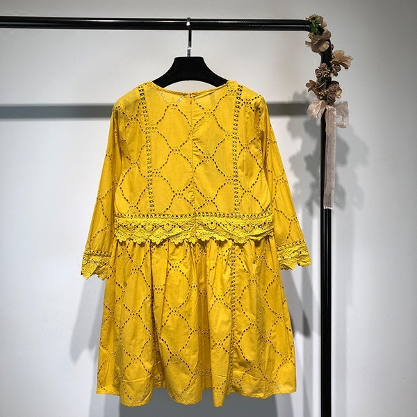 Rochie de dama in galben cu dantela