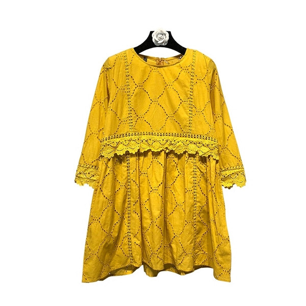 Rochie de dama in galben cu dantela