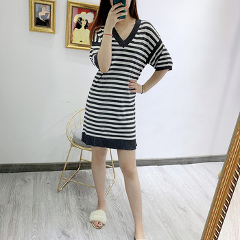 Rochie lejeră în dungi cu mâneci scurte în două culori