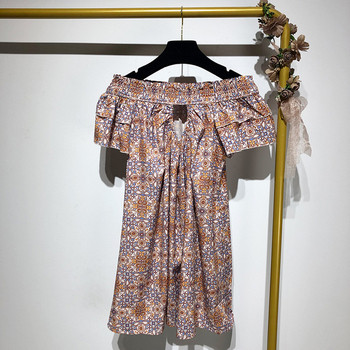 Rochie scurta de dama cu umerii goi cu model colorat