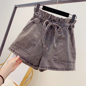 Pantaloni scurti de dama cu elastic si buzunare in negru