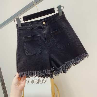 Pantaloni scurti de dama cu buzunare in mai multe culori