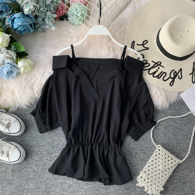 Bluză de damă cu decolteu în V și mâneci scurte