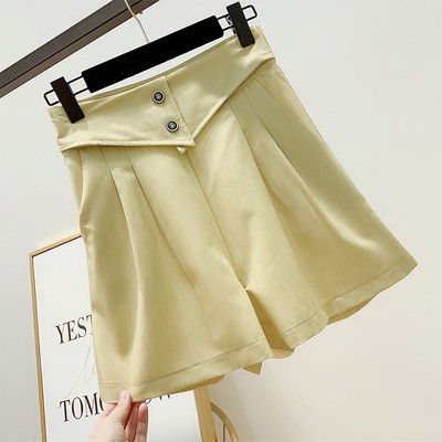 Pantaloni scurți de damă cu talie înaltă în patru culori